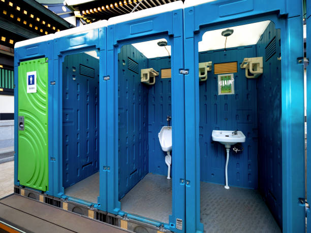 Portable Toilet Options We Offer in Beechwood Trails, OH
