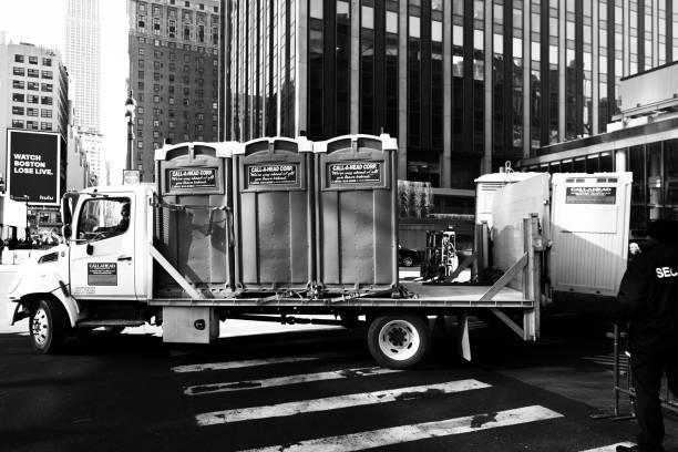 Best Portable restroom trailer rental  in Beechwood Trails, OH